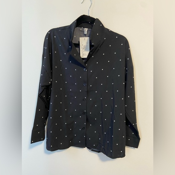 Brand new polka dot blouse with tag attached - Picture 2 of 4